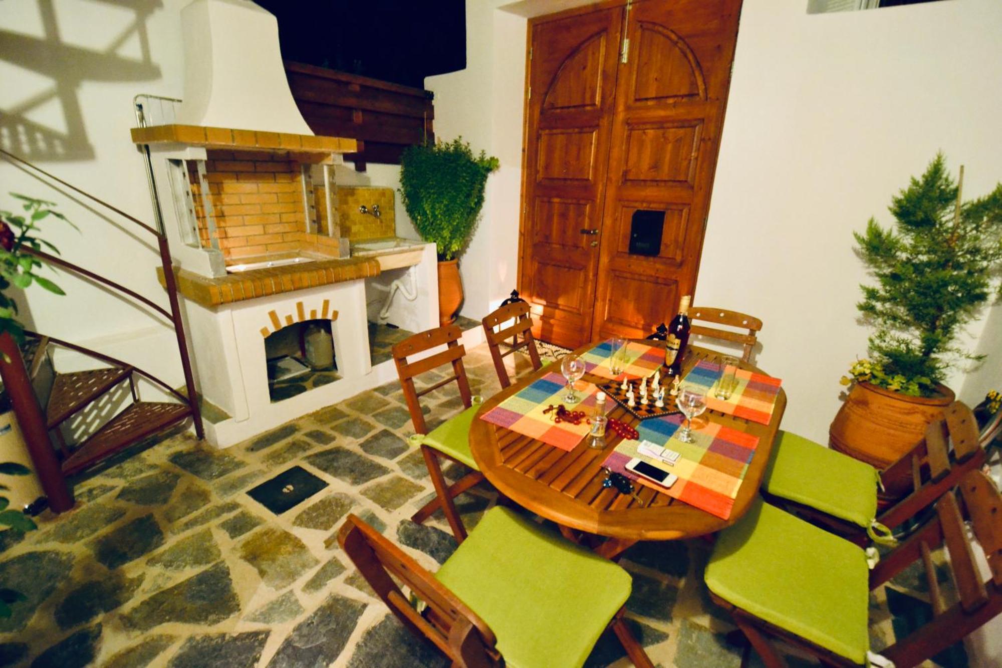 Villa Patitiri Traditional House With Hot Tub Archangelos  Extérieur photo