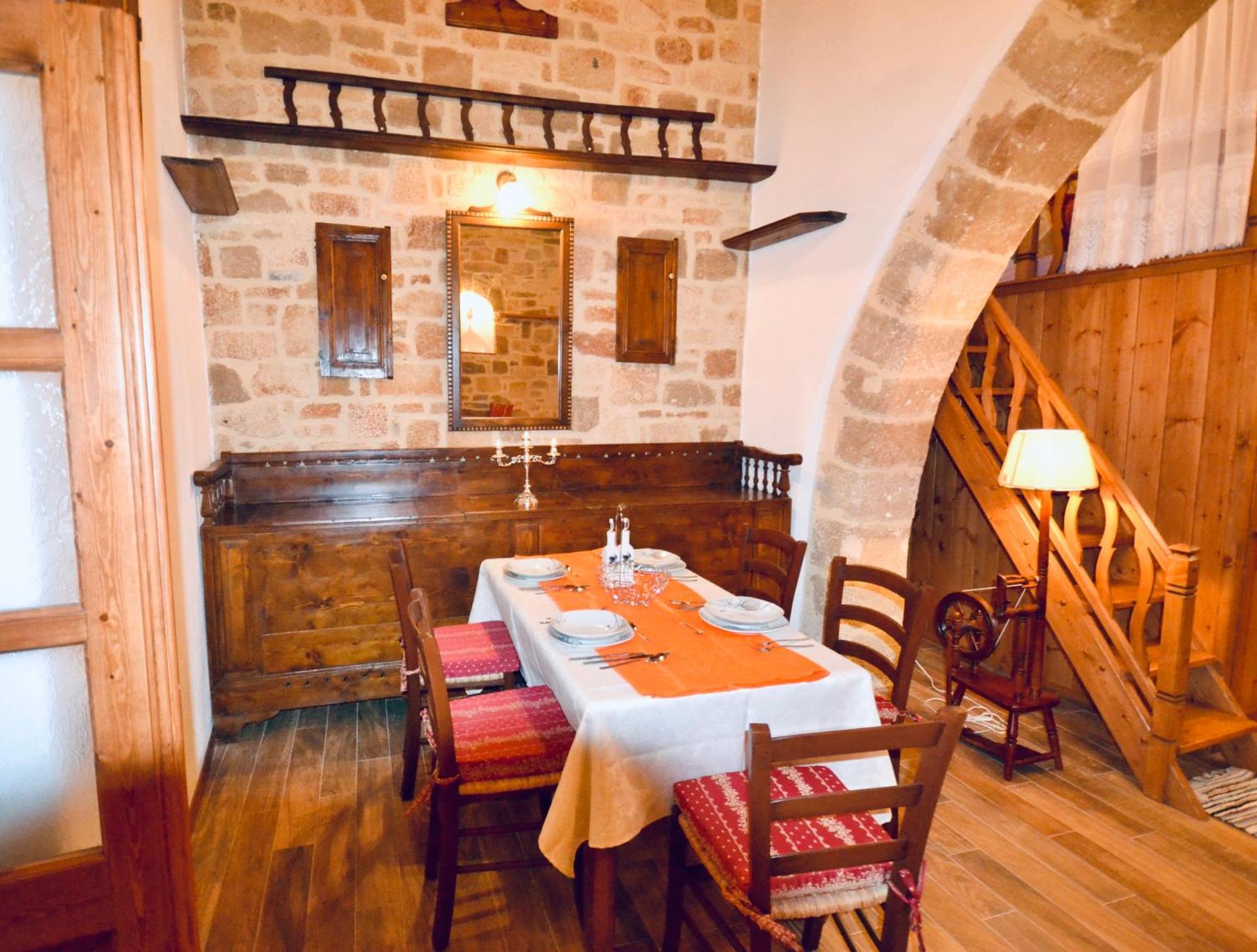 Villa Patitiri Traditional House With Hot Tub Archangelos  Extérieur photo