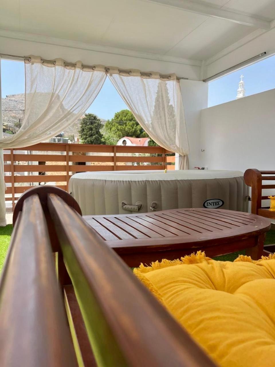 Villa Patitiri Traditional House With Hot Tub Archangelos  Extérieur photo